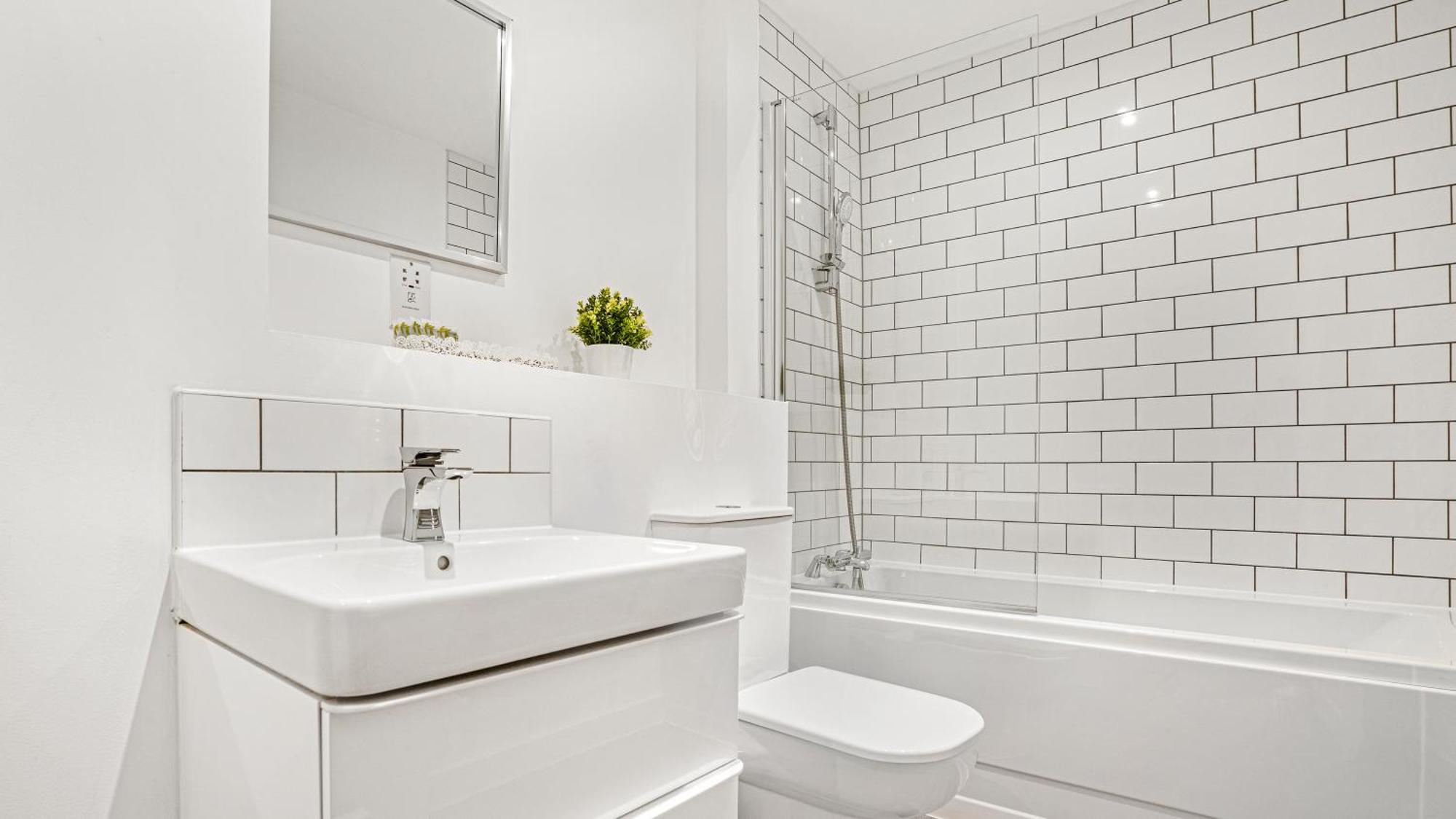 バーミンガムOceanic Bliss: 2 Bed 2 Bath + Free Park + Netflixアパートメント エクステリア 写真